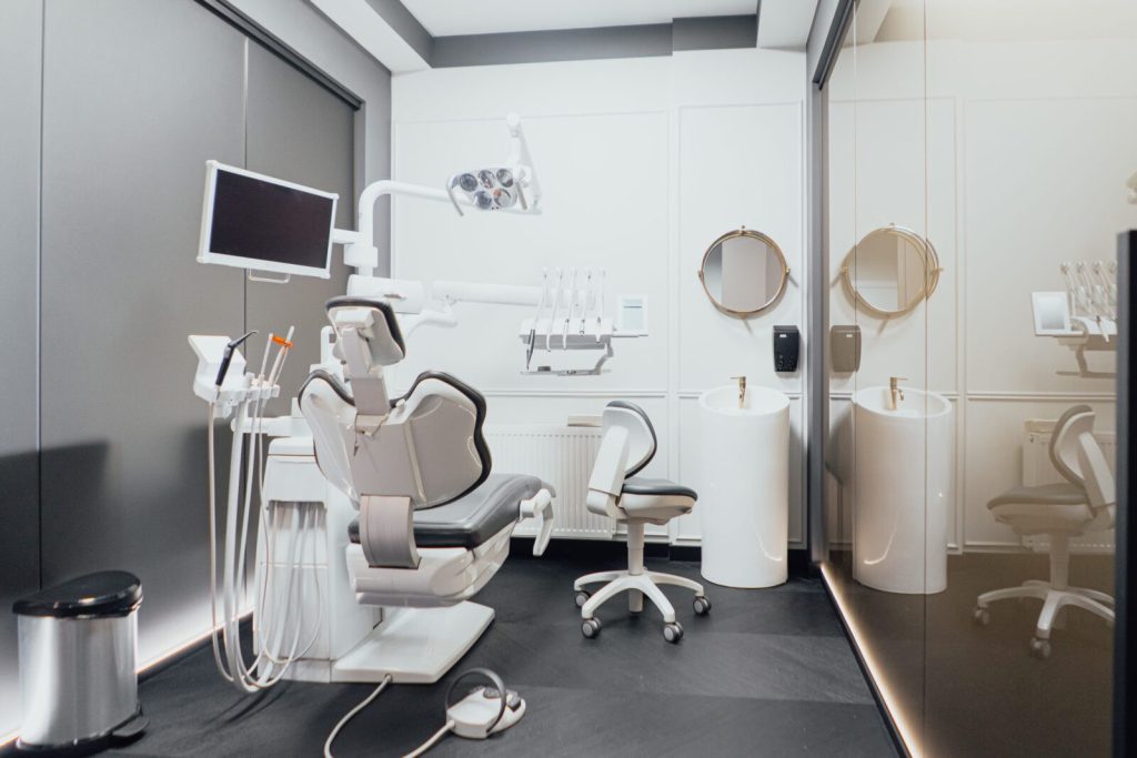 leczenie kanałowe Lublin